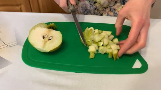ВОТ ЧТО нужно готовить из творога - Творожная ЗАПЕКАНКА с грушей в МИКРОВОЛНОВКЕ - ОЧЕНЬ вкусно.