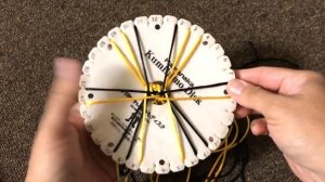 Плетеный браслет Кумихимо.