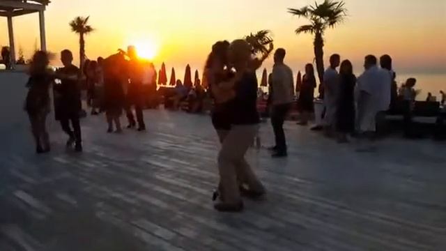 ?Lyolya and Grig? _Bachata ? Sunrise смотреть онлайн