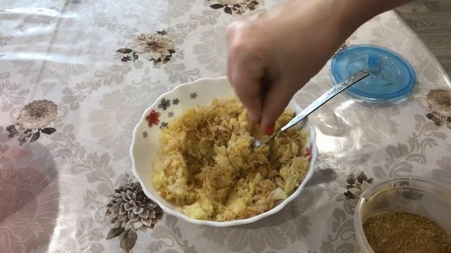Экономное меню Постные вареники с капустой и картофелем На заварном тесте