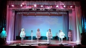 Хореографический коллектив "Радуга" - "Голуби мира"