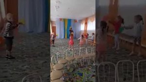 Танец с листочками. Разучивание. МР Фирсова Е. Б. 2021