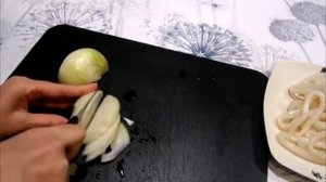 Кальмары, жаренные с луком и чесноком. Простой, быстрый и полезный кулинарный рецепт.