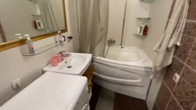 Продается 1-комнатная в Тюмени. 41 кв.м. 100% кирпич
