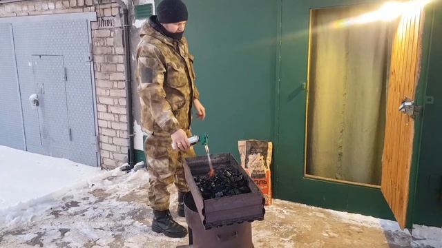 Шашлык из свиной лопатки новый рецепт! Маринованный лук картофельные дольки смотреть онлайн