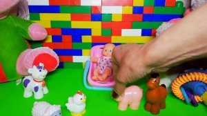 УЧИМ животных для самых маленьких. Звуки животных. Игрушки. Мультики