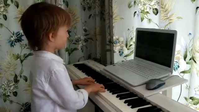 Vasya. Ознакомление: Ф.Лист - Грёзы любви. смотреть онлайн