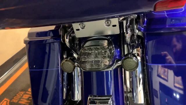 2007 Harley-Davidson Ultra Classic in Deep Cobalt Pearl-FLHTCU смотреть онлайн