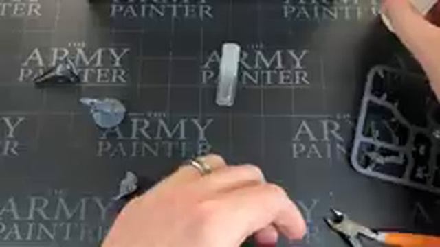 Assembling Acererak - The Army Painter - D&D Nolzur's Marvelous Pigments Undead Paint Set смотреть онлайн