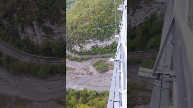 Скайбридж! Подвесной мост над ущельем в Сочи