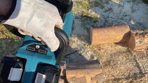 Stihl MS 241 vs Makita DUC 353