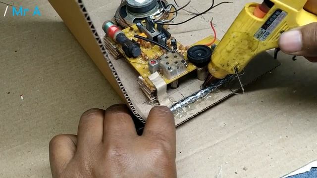 Diy Cardboard FM Radio Music system смотреть онлайн
