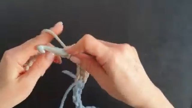 Вяжем ковер крючком столбиками без накида. Часть1