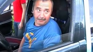 Сын подарил машину отцу