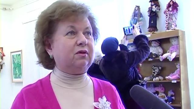 Гриновский музей приглашает горожан на выставку декоративных кукол смотреть онлайн
