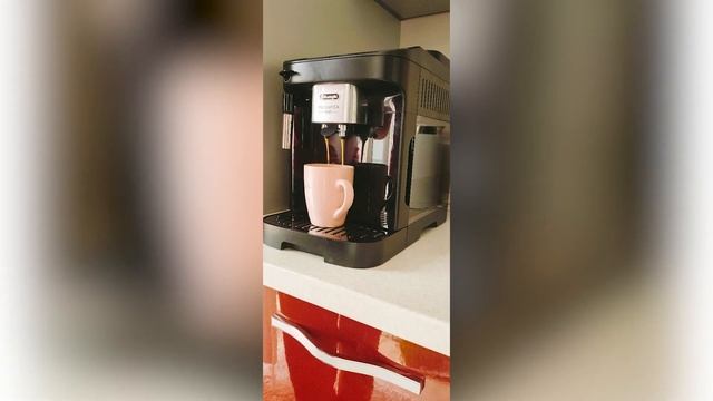 Кофемашина De'Longhi ECAM 290.22 смотреть онлайн