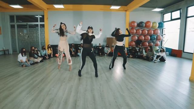 Pills & Automobiles / Choreography by Aliya Yanell / SPK “ROYAL” смотреть онлайн