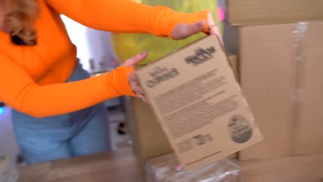 КУПИЛА ПОТЕРЯННЫЕ ПОСЫЛКИ с ОZON и Wildberries ! А Там …? ГДЕ ВЫГОДНЕЕ? смотреть онлайн