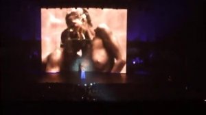 Mylene Farmer in Moscow(1.07) - Point de suture(полностью)