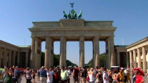 Закрыть границы для мигрантов потребовали участники акции протеста в Германии
