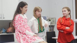 квн ездила во францию