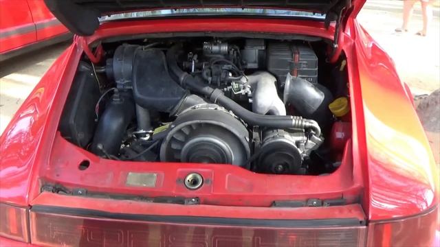 Porsche 911-964 Carrera 4 1989. El primer 911 con tracción total de producción en serie. смотреть онлайн