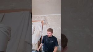 Обзор шлифовальной машинки по бетону Интерскол УШМ 125/1400Э. Снимаем известку и краску.