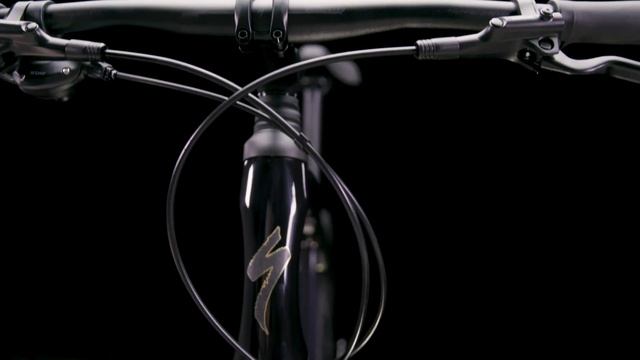 Tech Talk - Sirrus X смотреть онлайн