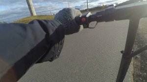 Езда на электросамокате Kugoo m2 ( Куго м2 ) в пригороде. Коттеджный поселок