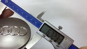Колпачок на литой диск Audi 68 mm