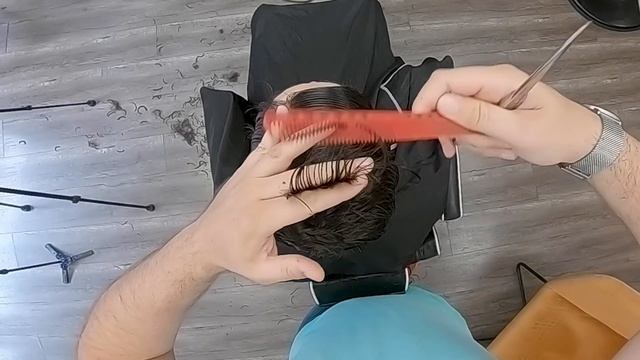 How To SCISSOR CUT Men's Hair | Step by Step Guide | How to Scissor Cut men's Hair Lesson смотреть онлайн