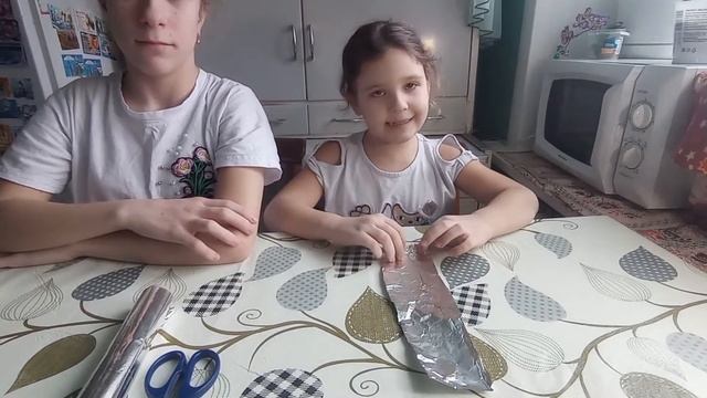 Делаем цветок из фольги. смотреть онлайн