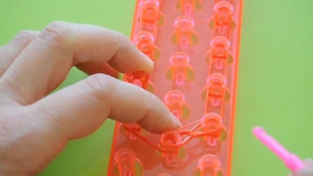 ❤СЕРДЦЕ. Фигурки из резинок Happy Rainbow Loom. Как плести. Урок №97❤