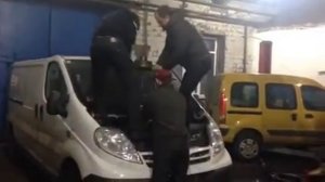Снятие форсунок на Nissan Primastar (Renault Trafic, Opel Vivaro)