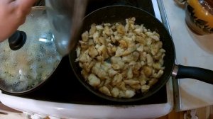 Гриб за 3000$. Медвежье УХО! Жареный гриб лапша. Ежовик.