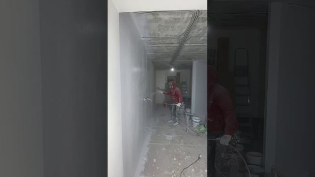 Безвоздушная покраска стен!