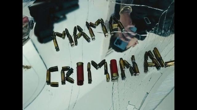 Mama I'm a Criminal RMX (feat. Biggie, Eminem) (Mashup) смотреть онлайн