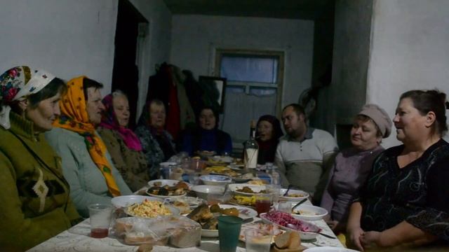 Котилася бочечка/ фольклорний гурт "Барвінок"/ Олексій Заєць