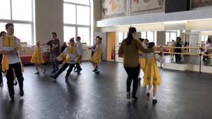 Мастер-класс по танцам для гостей из Швеции от ансамбля танца Экситон