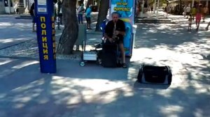 Уличный саксофон