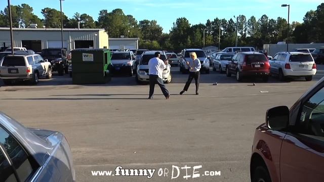 BAT FIGHT with Will Ferrell смотреть онлайн