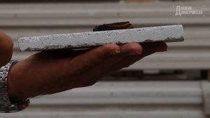 ЛОМАЕМ КЛАДКУ на КЛЕЙ-ПЕНЕ: прочно или нет? / Опасна ли клей-пена для человека?