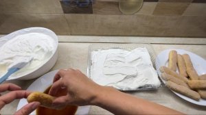 Потрясающий тирамису с кремом из сливок и маскарпоне без добавления сырых яиц!!