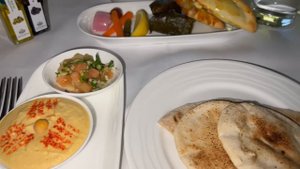 Emirates A380 First Class from Seoul to Dubai ｜ In-flight Shower Experience 🚿 (Flight Review) [s2LH