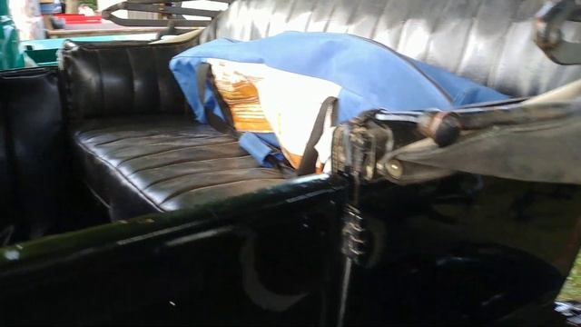 1923 Ford Model T Coupe Convertible in Black смотреть онлайн