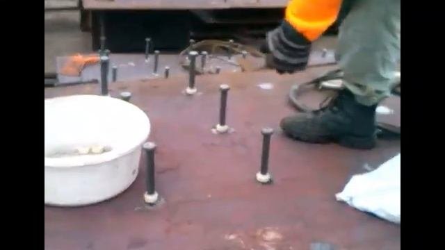 Приварка гибких упоров к закладной детали