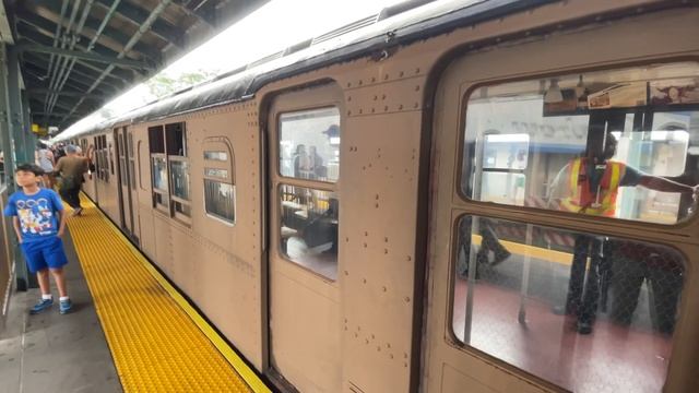 Винтажные вагоны метро в Нью-Йорке? смотреть онлайн