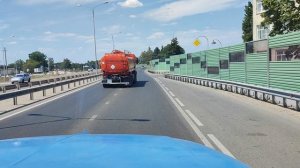 остановка вдоль правого края проезжей части.