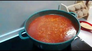 Заготовки на зиму. Классическая вареная острая аджика