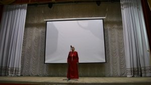 Чтец - Маргарита Владимировна Большакова стихотворение - "В столовой школьной"